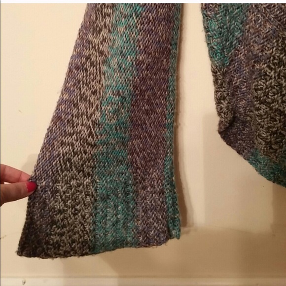 FREE PEOPLE Bell sleeved sweater - Picture 2 of 2